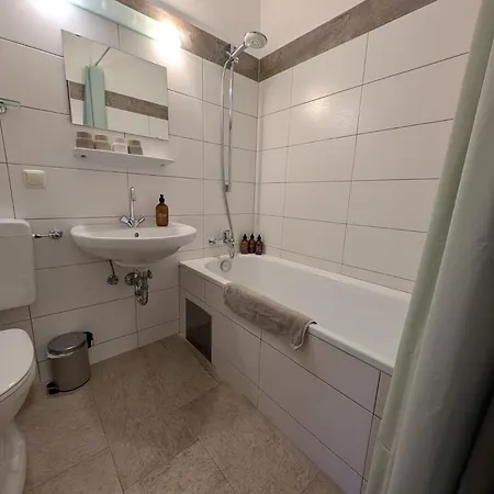 Jogginghose * Bad Goisern